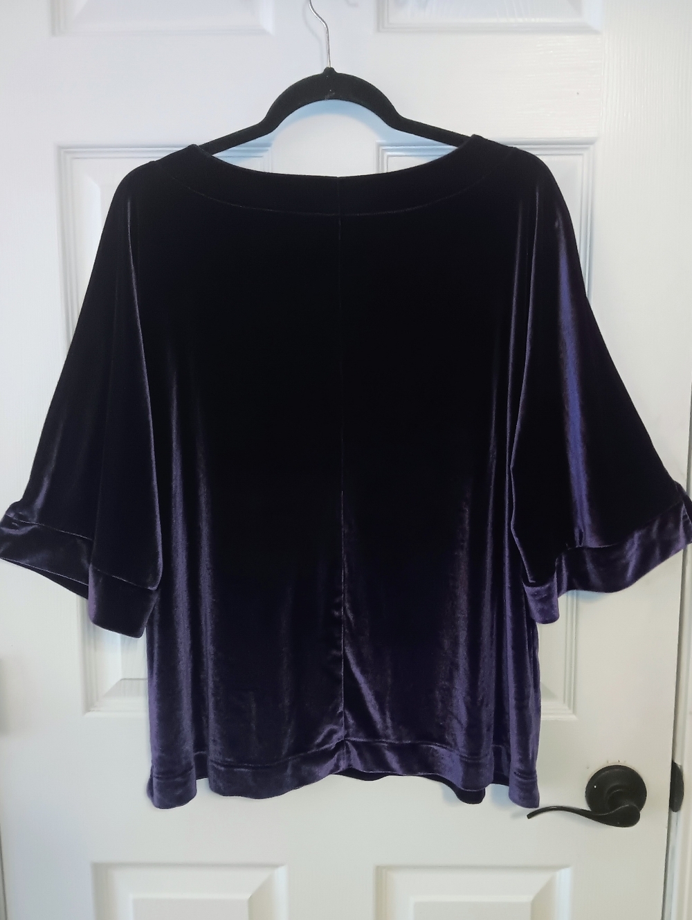 Liz Claiborne Women's Boatneck Velour Top Shirt - Picture 6 of 8